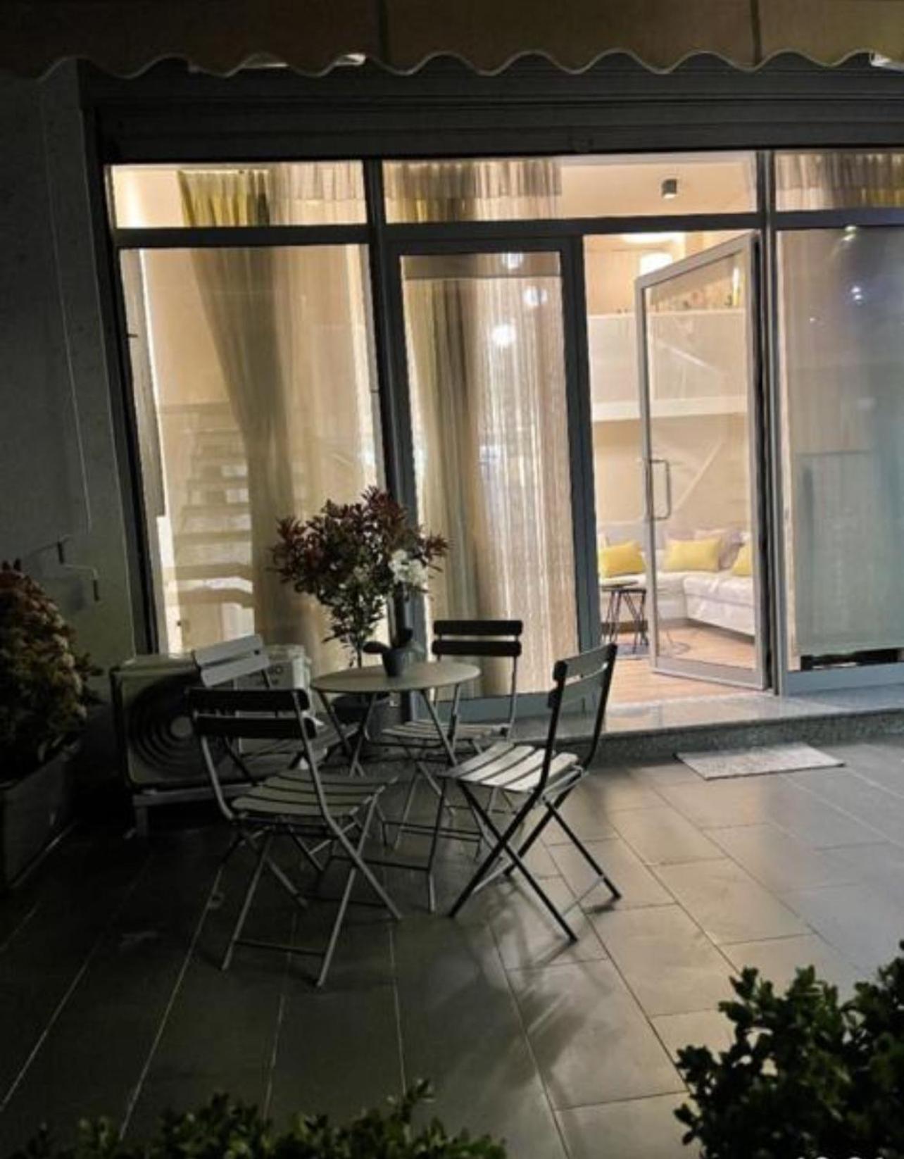 Lovely Apartment In Pogradec City With A Lake View ภายนอก รูปภาพ