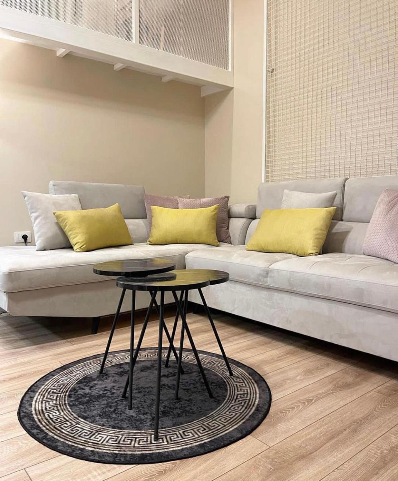 Lovely Apartment In Pogradec City With A Lake View ภายนอก รูปภาพ